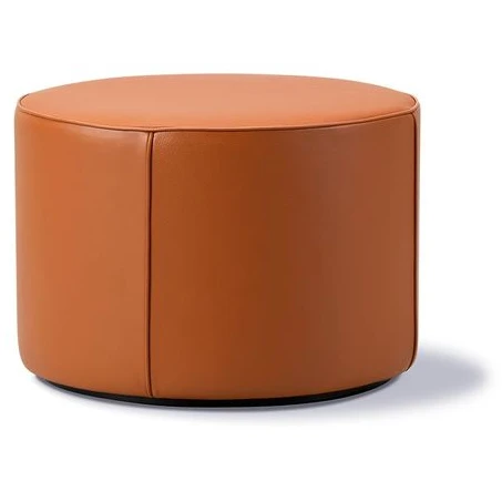 Mono Pouf 7423 By Due & Trampedach - Puf - Omni 307 Cognac - Ø55 X H38 Cm