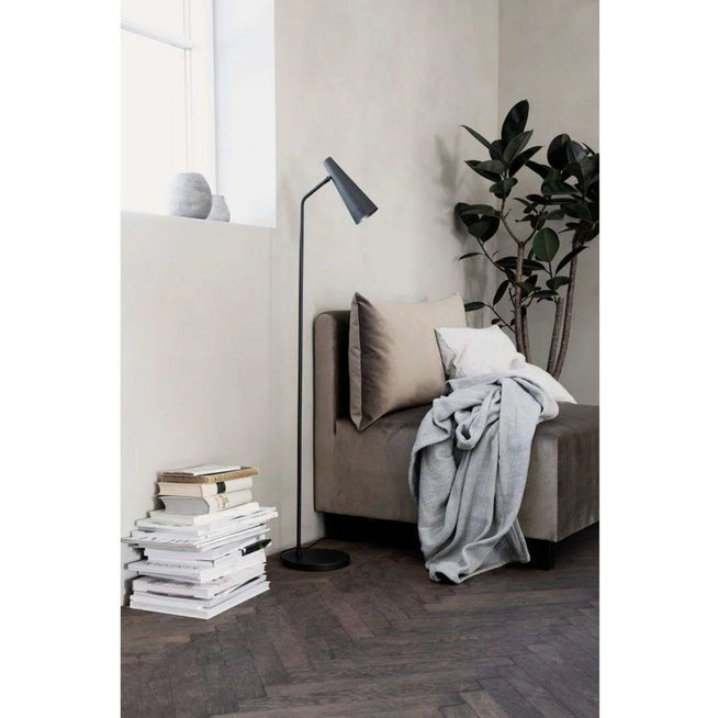 Photo of Precise Floor Lamp