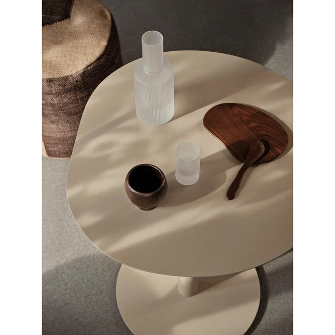 Photo of Pond Café Table - Sidebord - Cashmere - Ø64 X H72 Cm