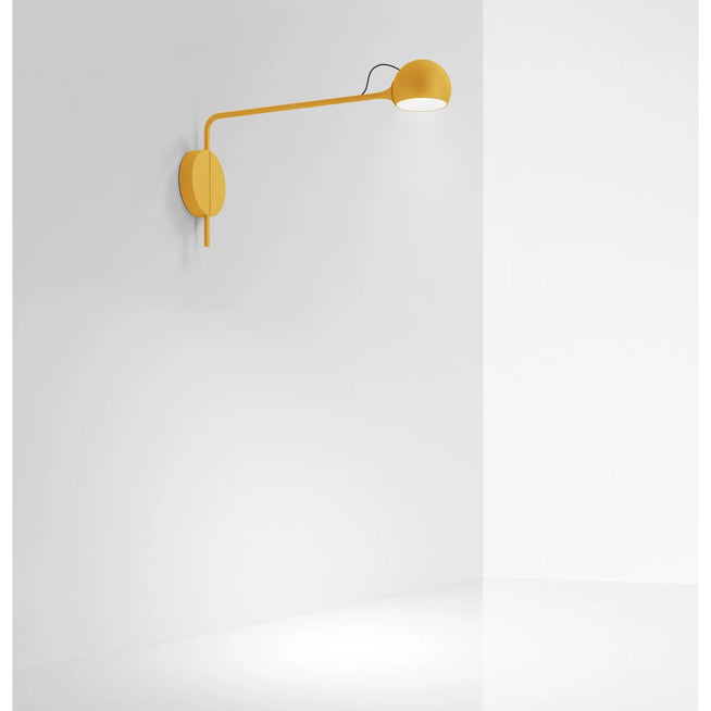 Photo of Ixa Wall Lamp