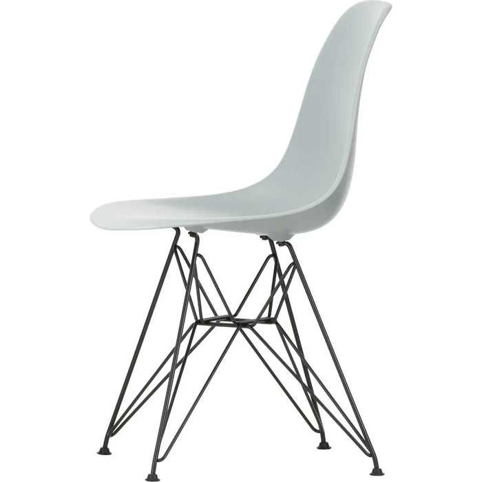 Eames Plastic Chair Dsr - 24 Light Grey - Basic Dark Base - Matstolar - Charles & Ray Eames - Grå - Metall/plast