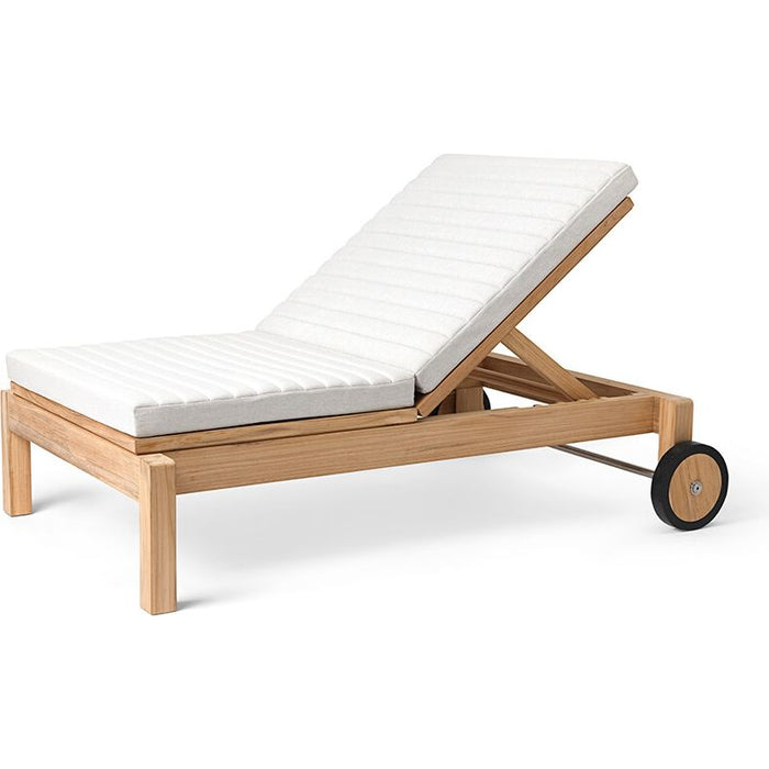 Cushion for the Ah604 Outdoor Lounger from Carl Hansen & Søn