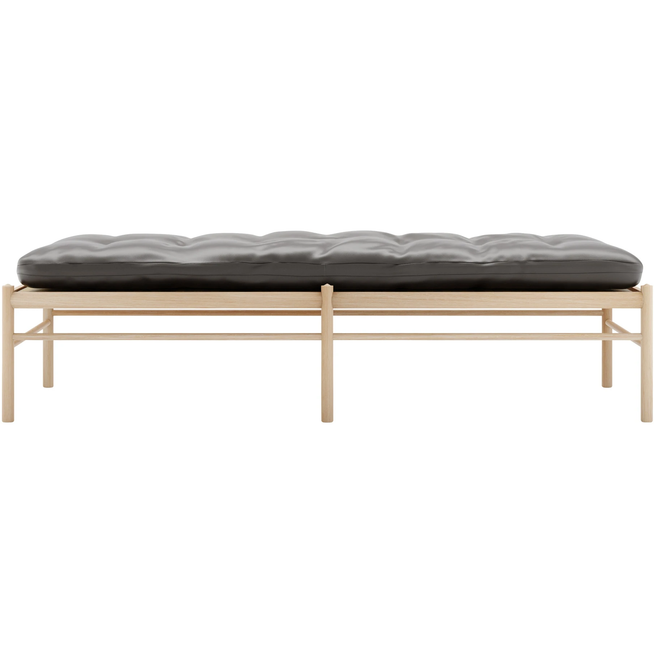 Photo of Carl Hansen - Ow150, White Oiled Oak, Leather Group B Thor 1