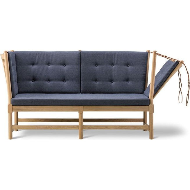 Photo of Tremmesofaen 1789 By Børge Mogensen - 2 Personers Sofa - Ruskin 33 - W160/197 X D76,5 X H86 X Sh40 Cm