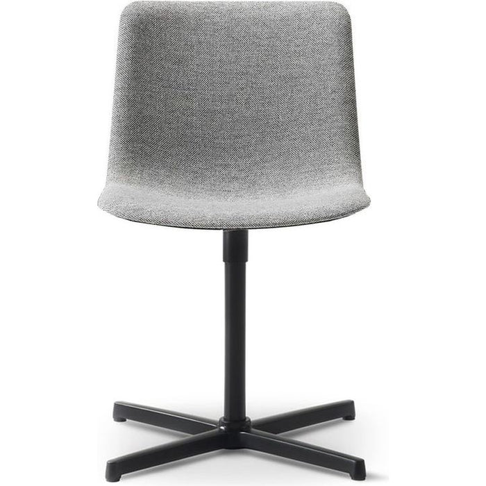 Photo of Pato Swivel Chair 4002 By Welling/ludvik - Full Upholstery - Kontorstol - Hallingdal 130 - W63 X D50 X H79,5 X Sh46,5 Cm