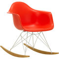 Eames Plastic Armchair Rar - 03 Poppy Red - White Base - Golden Maple - Matstolar - Charles & Ray Eames - Röd - Metall/trä/plast