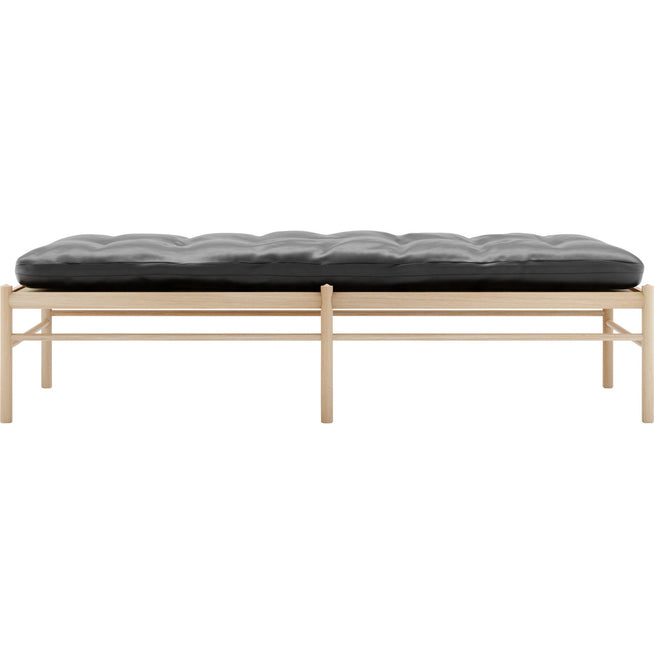 Photo of Carl Hansen - OW150, White oiled oak, Leather group C Sif - 98 - Daybeds - Ole Wanscher - Black