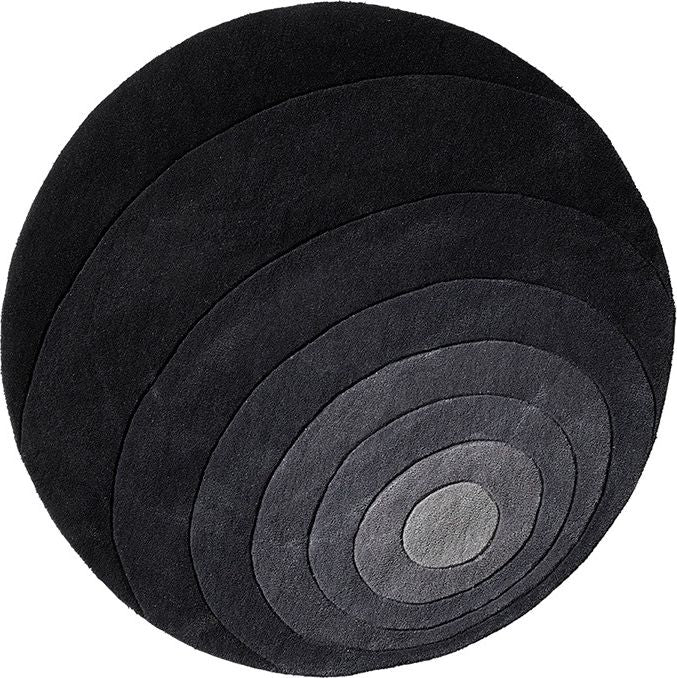 Photo of Luna Rug Ø120, Grey, 100% New Zealand Wool, Hand Tufted - Mönstrade Mattor - Verner Panton - Grå
