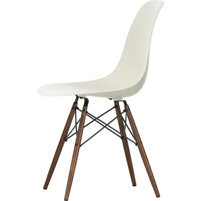 Eames Plastic Chair Dsw - 11 Pebble - Dark Maple - Matstolar - Charles & Ray Eames - Vit - Metall/trä/plast