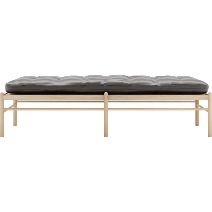 Photo of Carl Hansen - Ow150, White Oiled Oak, Leather Group B Thor 1