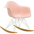 Eames Plastic Armchair Rar - 41 Pale Rose - White Base - Golden Maple - Matstolar - Charles & Ray Eames - Rosa - Metall/trä/plast