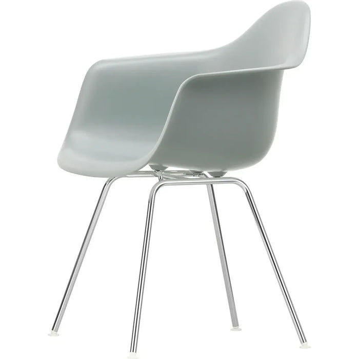 Photo of Eames Plastic Armchair Dax - 24 Light Grey - Chrome Base - Dining Chairs - Metal/plastic