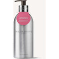 Infinite Bottle Fiery Pink Pepper Bath & Shower Gel