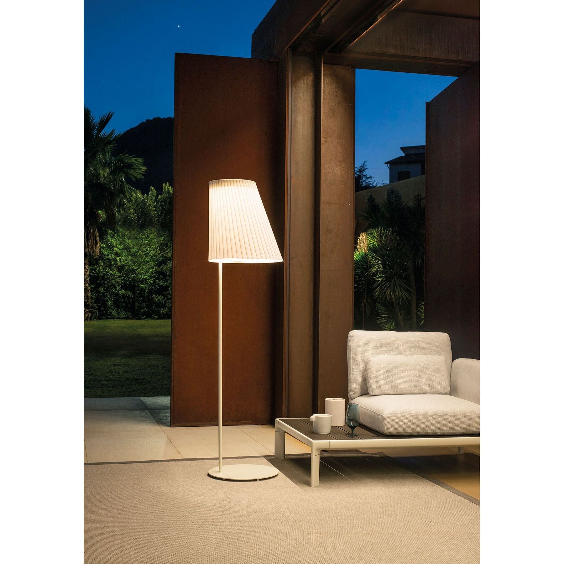 Cone Floor Lamp