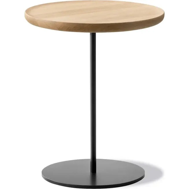 Photo of Pal Side Table 6751 By Keiji Takeuchi - Sidebord - Light Oiled Oak /