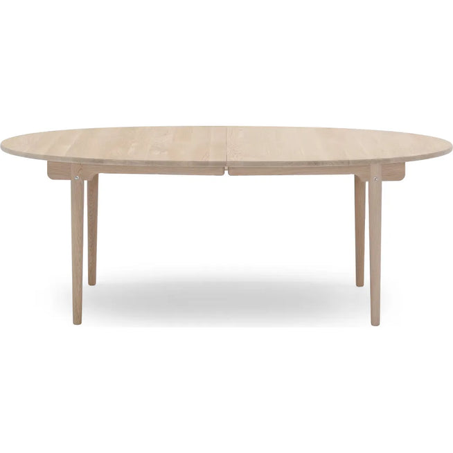 Photo of CH338 Dining Table - 4 extension leaves