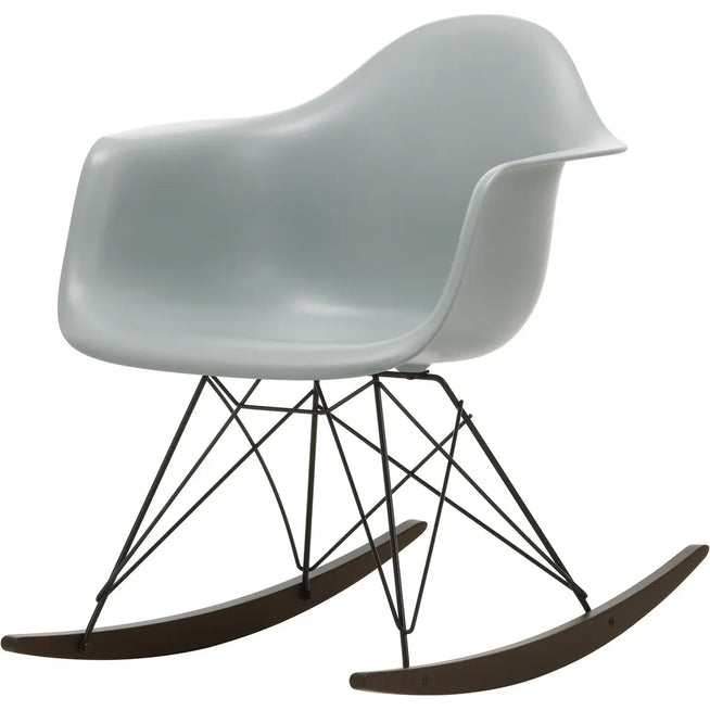 Photo of Eames Plastic Armchair Rar - 24 Light Grey - Basic Dark Base - Dark Maple - Matstolar - Charles & Ray Eames - Grå - Metall/trä/plast