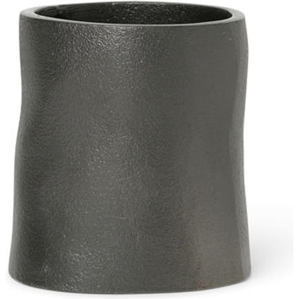 Photo of Yama Cup - Dekoration - Blackened Aluminium - Ø: 7.8 X H: 8.5 Cm