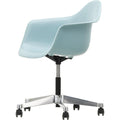 Eames Plastic Armchair Pacc - 23 Ice Grey - Castors Soft - Skrivbordsstolar - Charles & Ray Eames - Grå