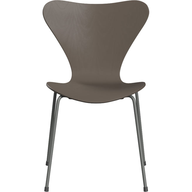 Photo of Sjuan 3107 Deep Clay Lacquered/black - Dining chairs - Arne Jacobsen - Beige, grey - Metal/wood