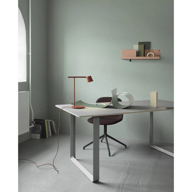 Photo of Tip Table Lamp
