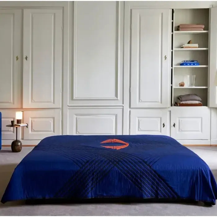 The Eye AP9 Bedspread