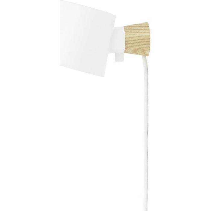 Photo of Rise Wall Lamp