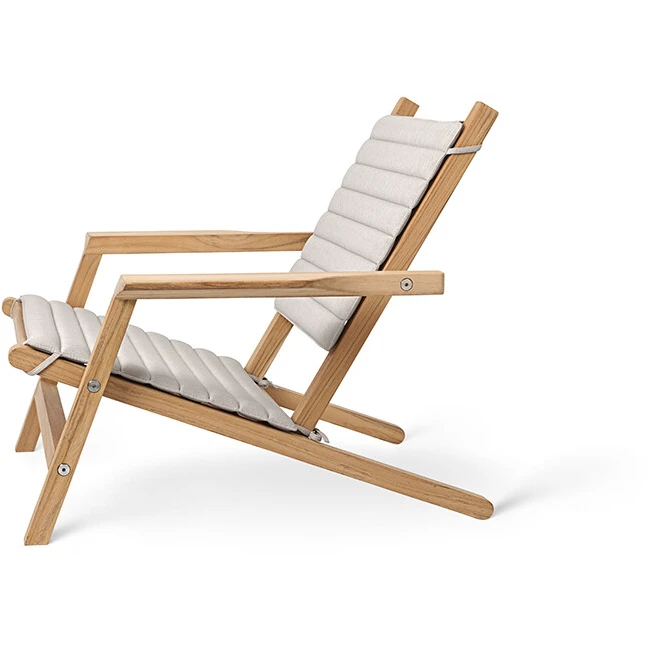 Photo of Seat cushion for the AH603 Outdoor deck chair from Carl Hansen & Søn